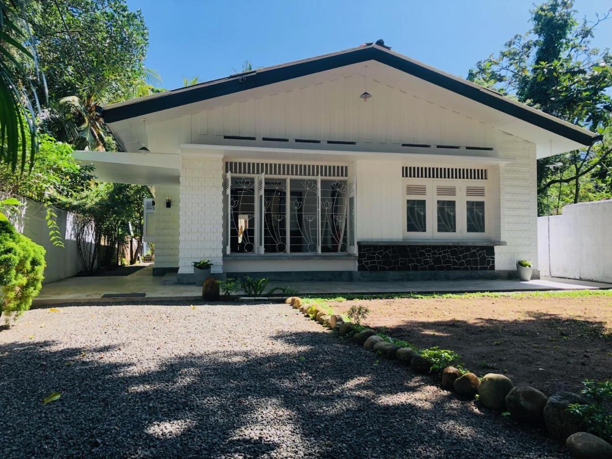 Hotel Mahagedara Dikwella Exterior foto